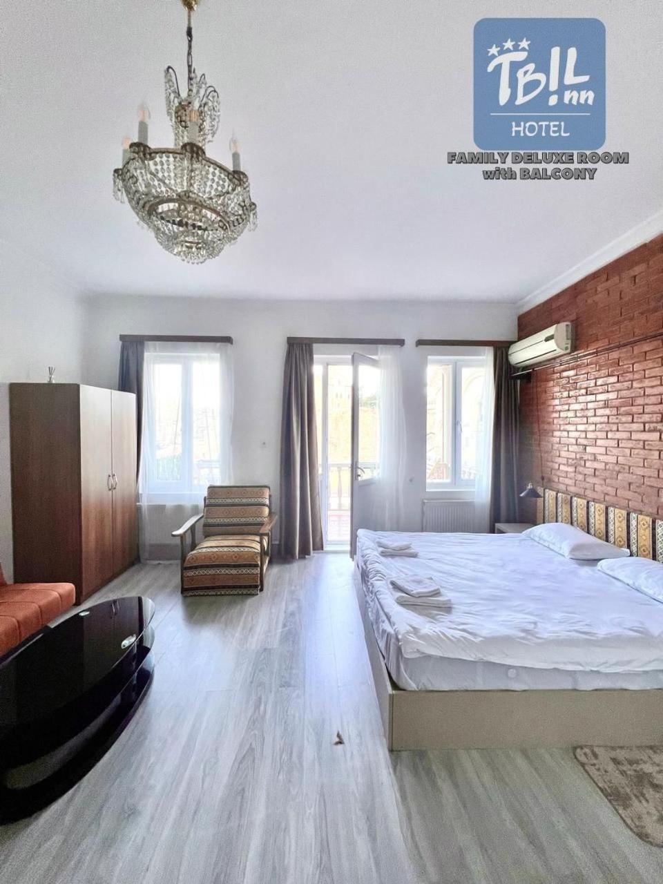 Tbil Inn Hotel Tbilisi Exteriör bild